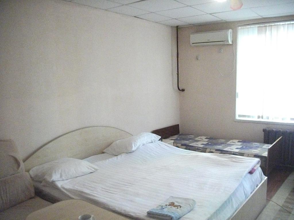 B&B Aktau Не Отель Kamer foto